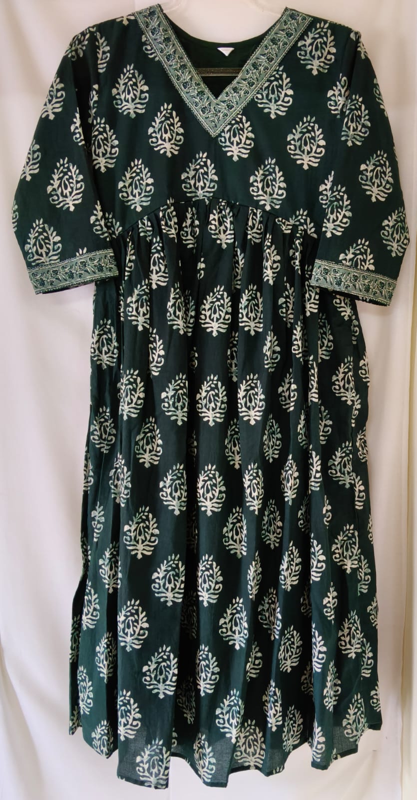Dark Green Floral kurta w lining
