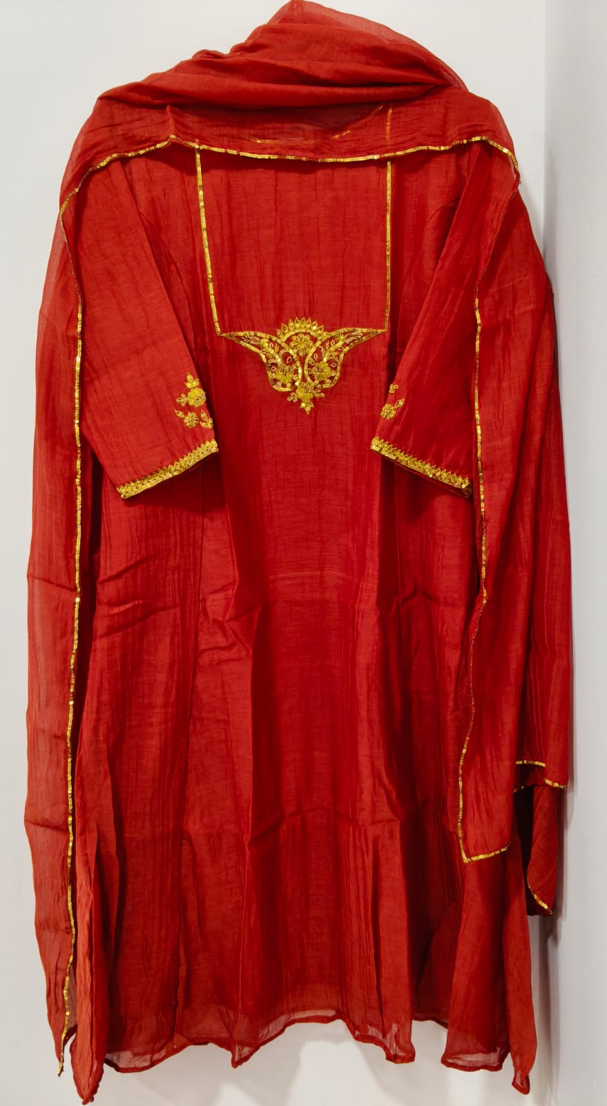 Signature Festive Amber Red Chanderi Kurta With Golden Zari Sequin Work With Dupatta