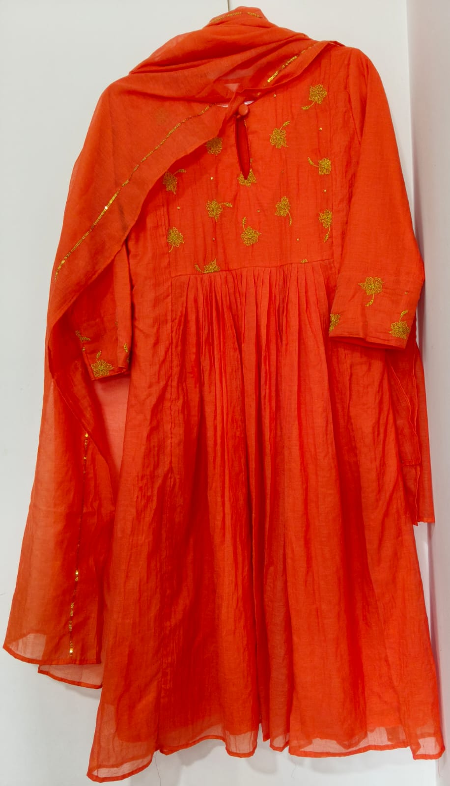 ORANGE CHANDERI KURTA W SHAWL
