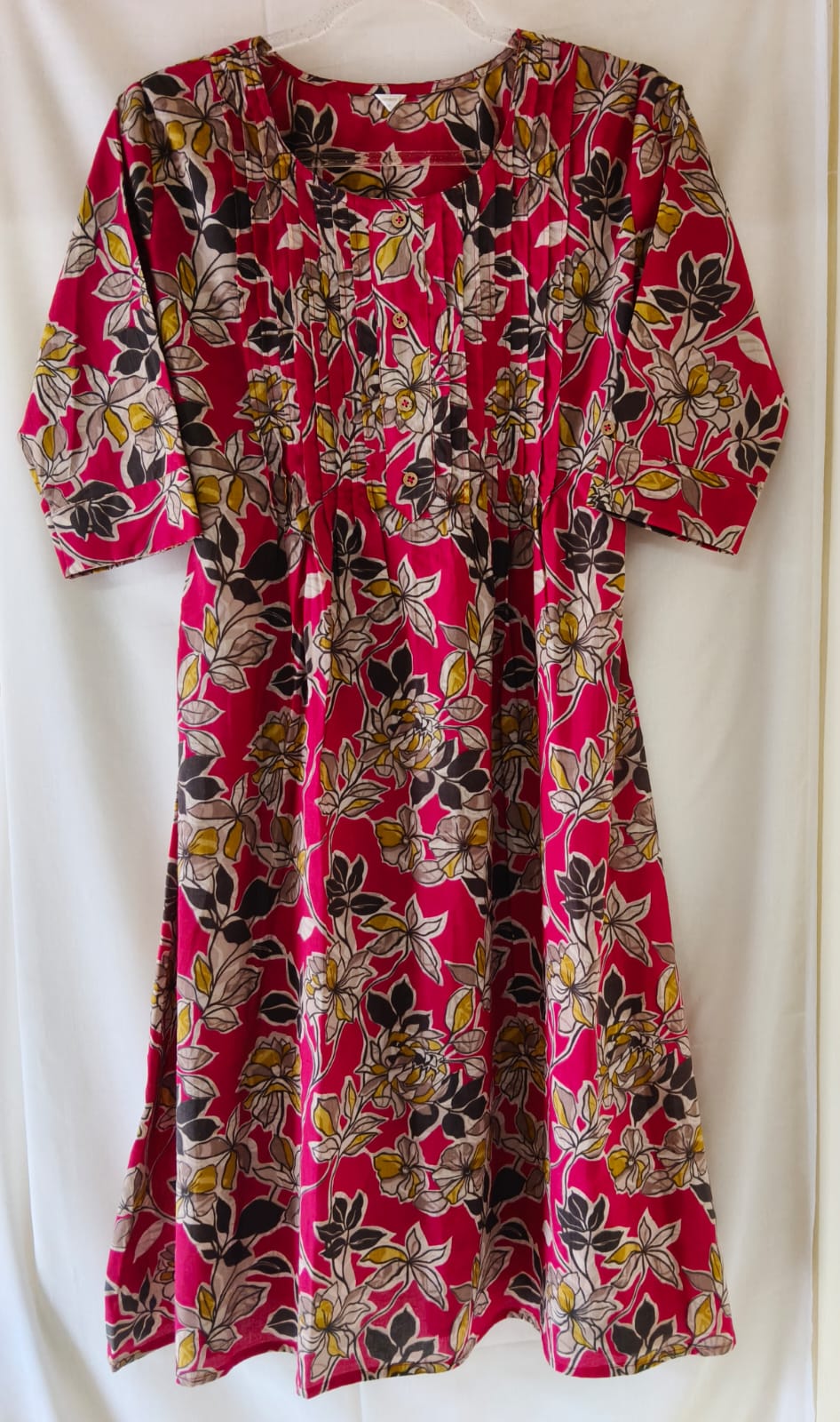 Rani Pink Pin Tuck Floral Kurta