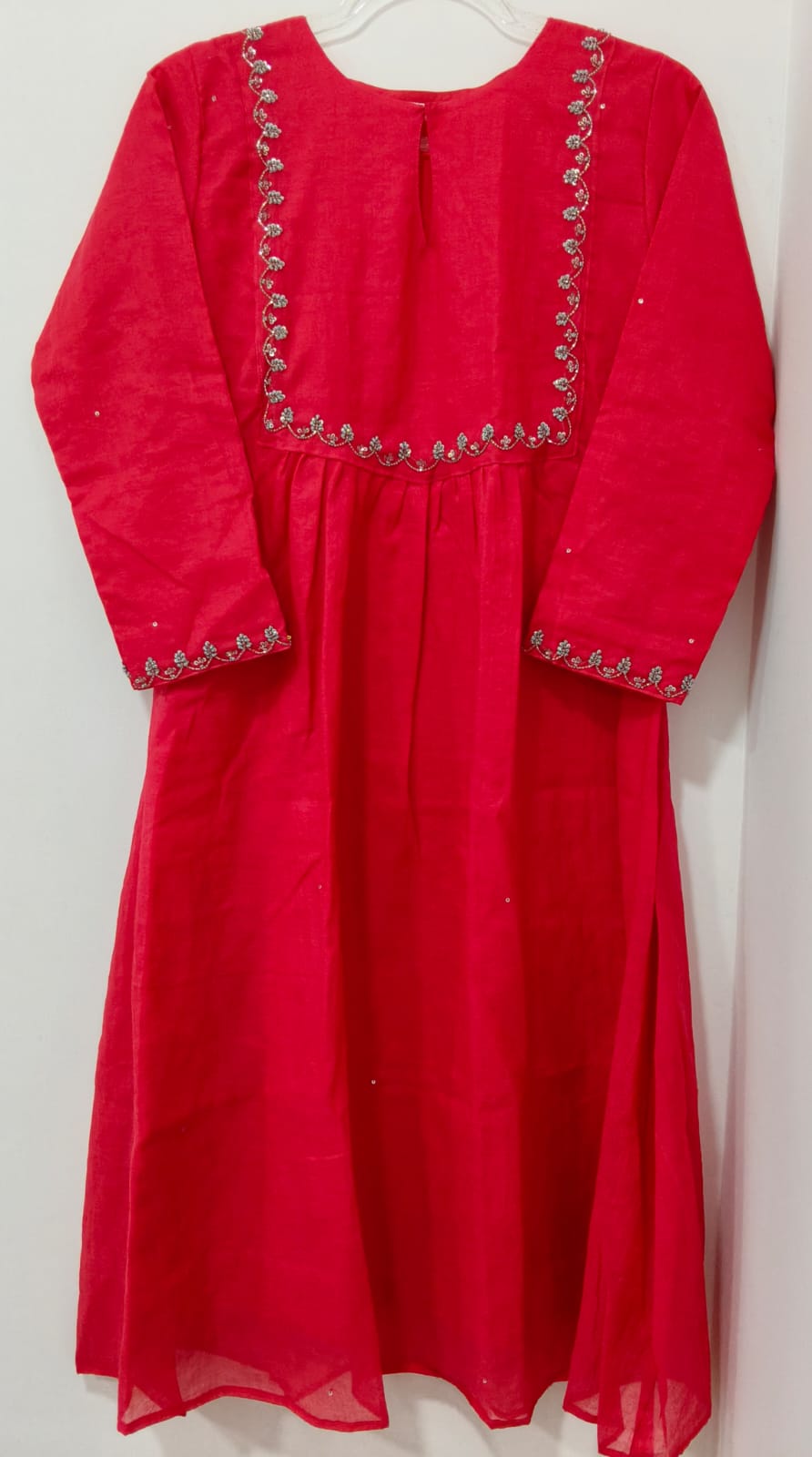 CORAL RED CHANDERI W SILVER SEQUIN WORK W SHAWL 2 pc left