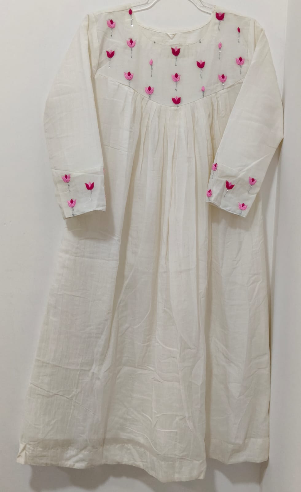 White Chanderi Lotus kurta