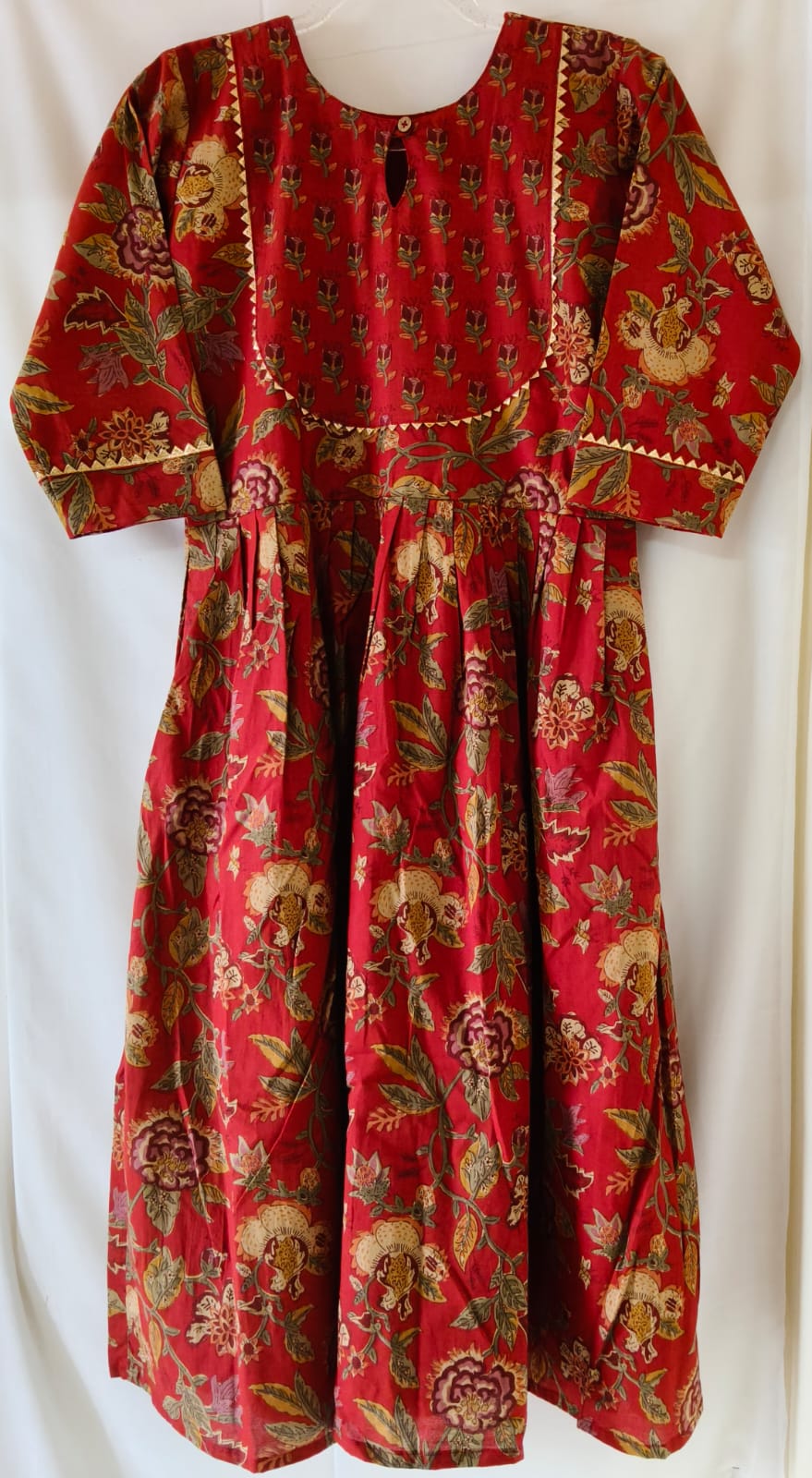 Red Floral Kurta with Golden Lace with Lining