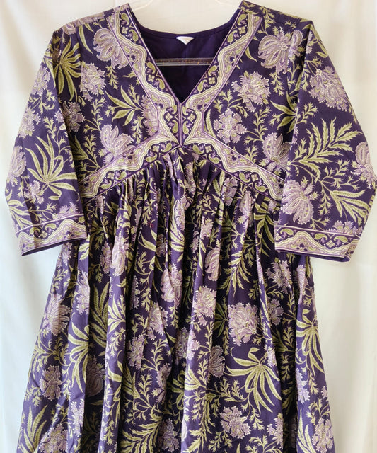 Violet Aliya Cut Floral Kurta with Lining