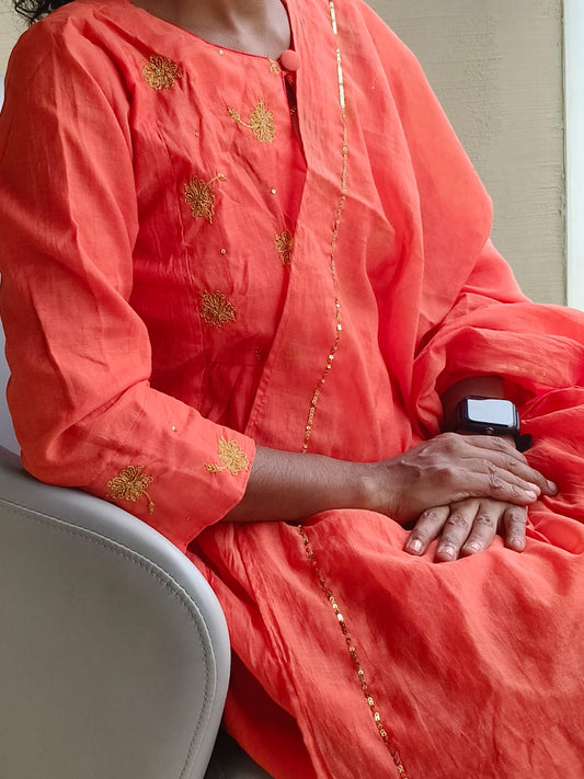 ORANGE CHANDERI KURTA W SHAWL