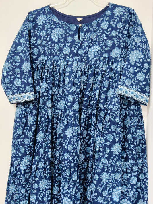 BLUE FLORAL SHORT YOKE W TIER KURTA