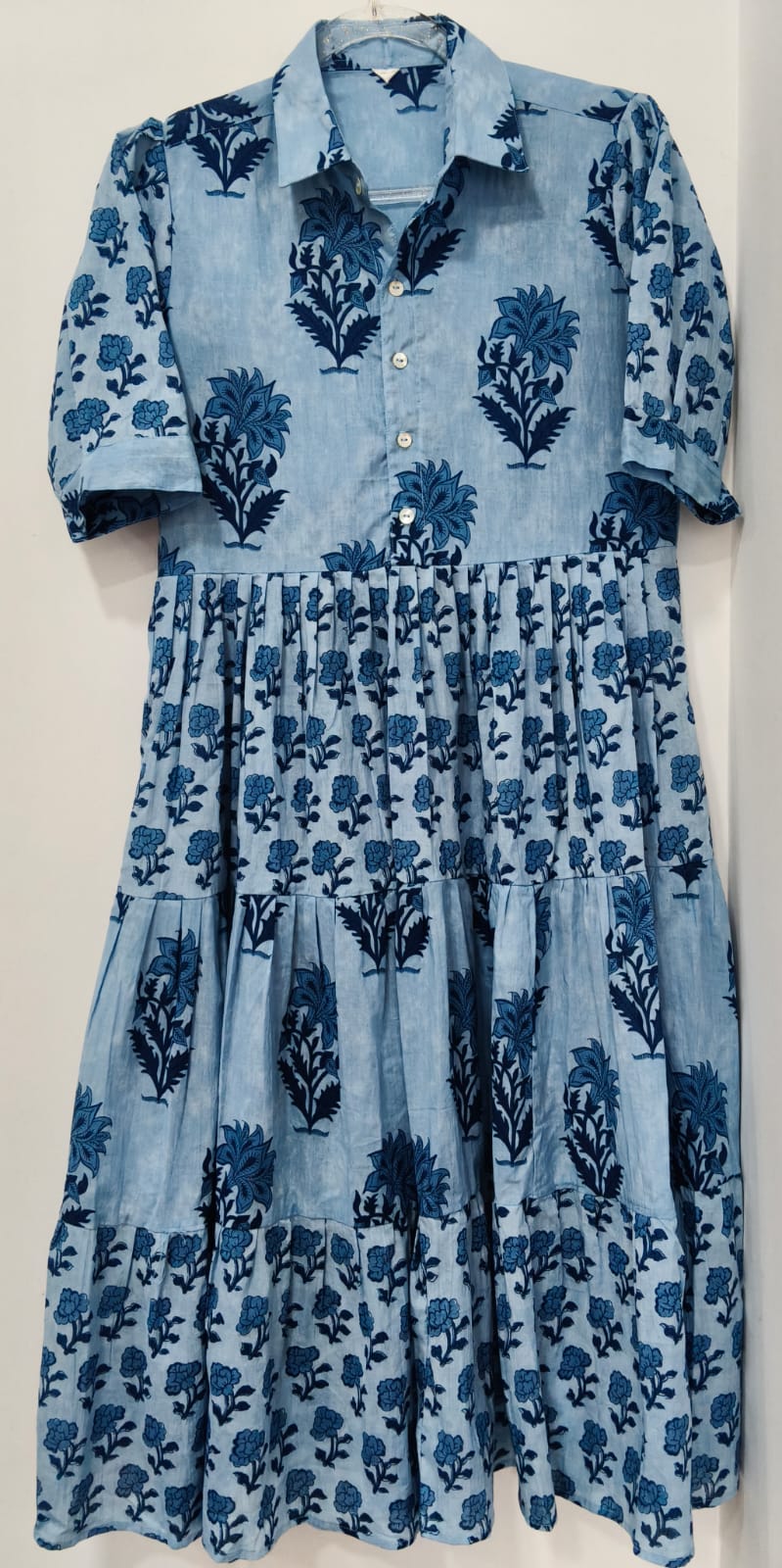 BLUE FLORAL COLLAR KURTA W TIER