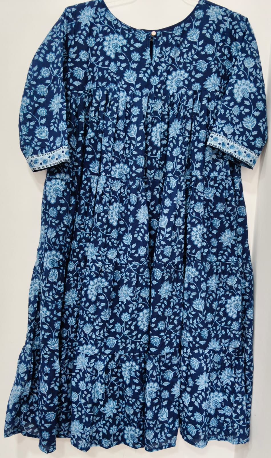 BLUE FLORAL SHORT YOKE W TIER KURTA