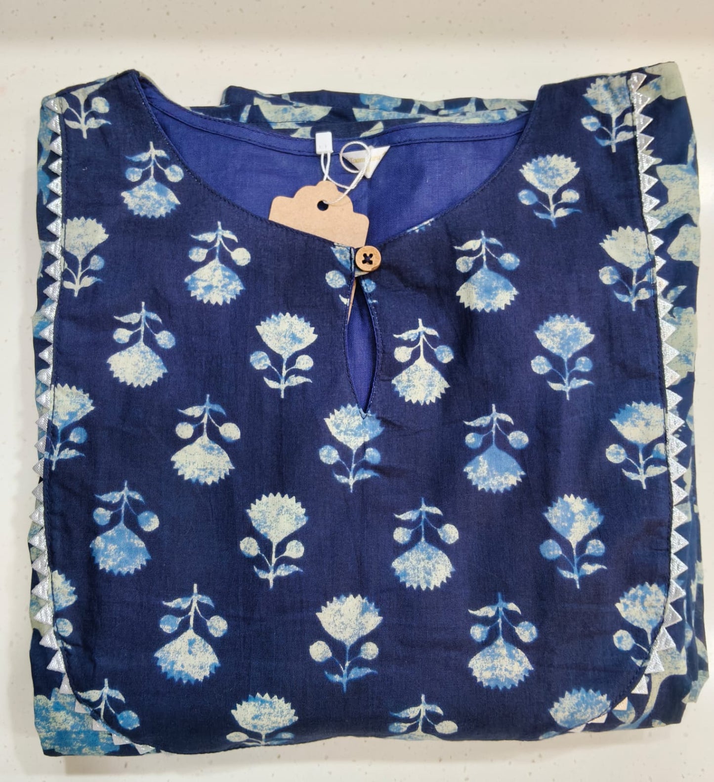 DARK BLUE FLORAL KURTA W LACE