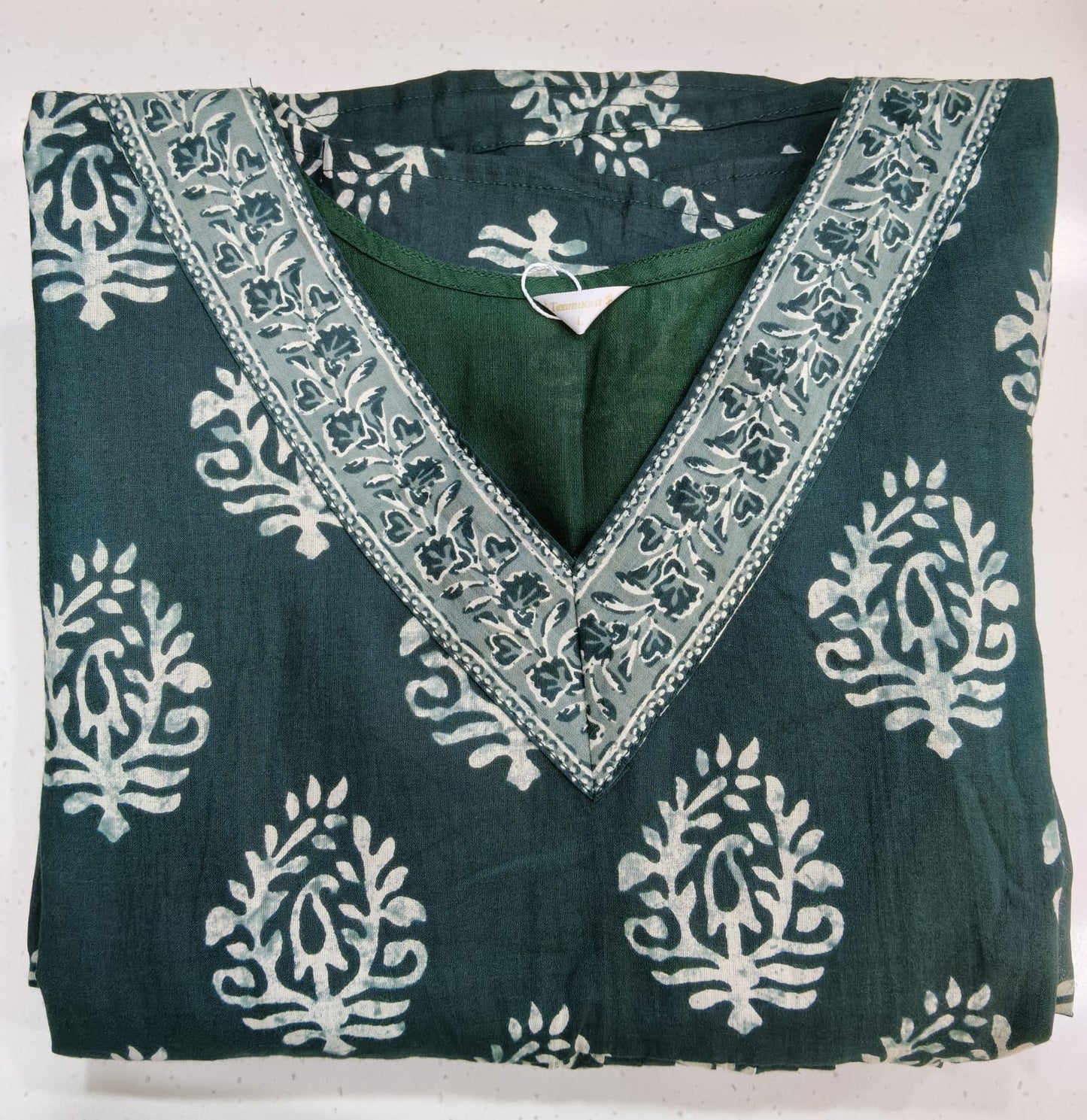 Dark Green Floral kurta w lining