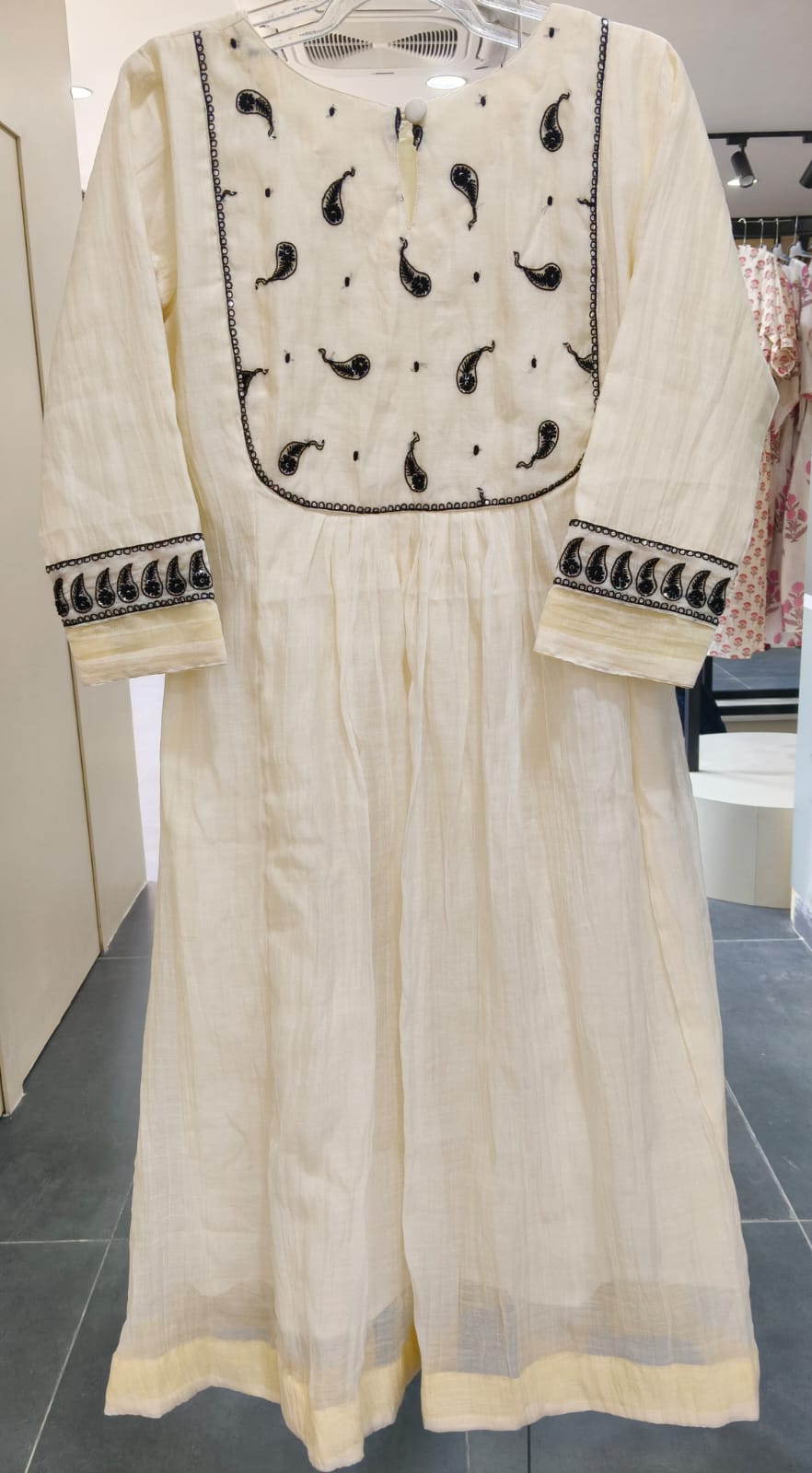 IVORY YELLOW CHANDERI 3 PCS SUIT 1pc left