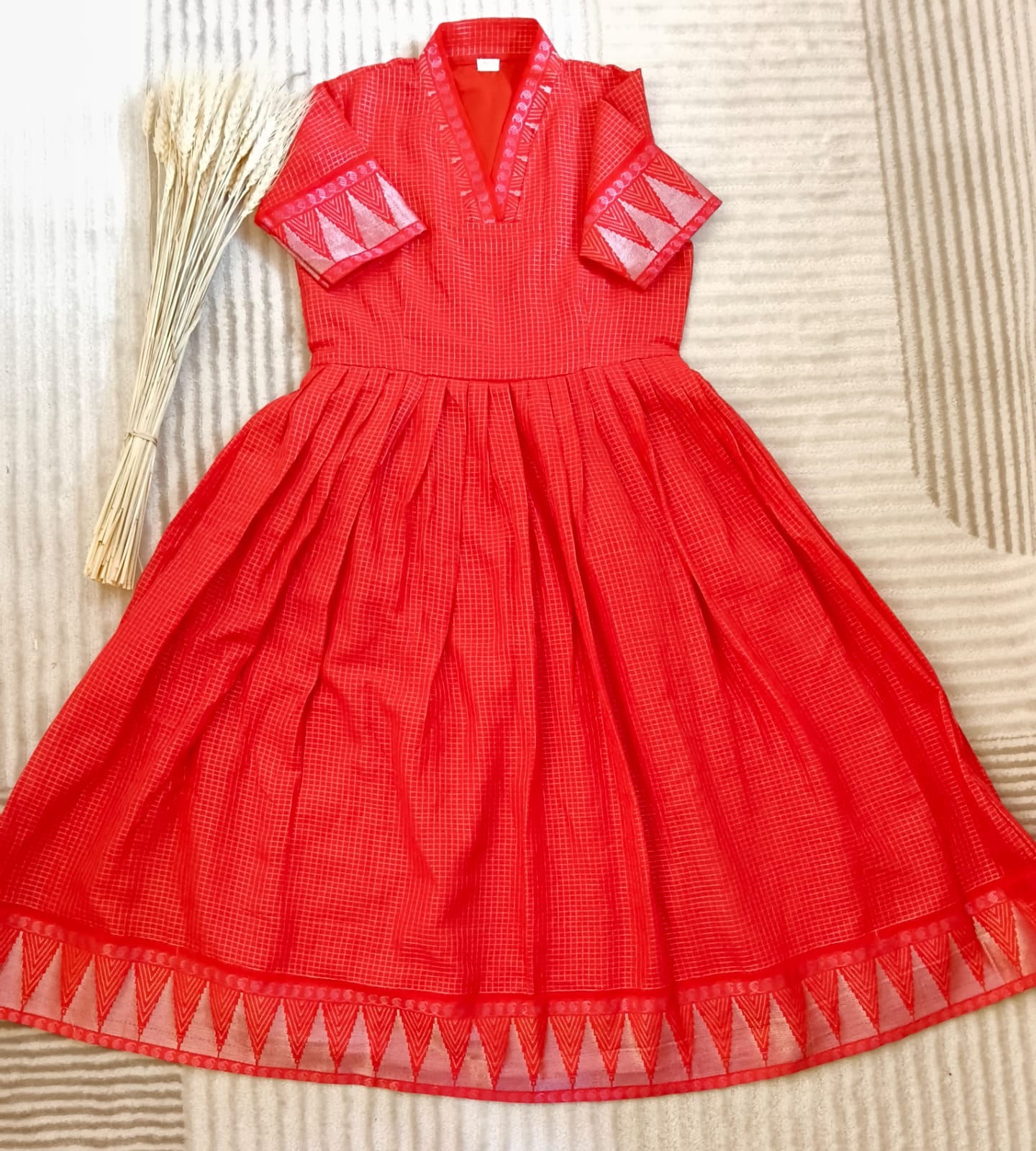 Coral Red With Silver Zari Temple Border- V Collar